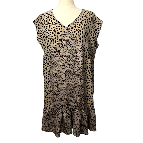 Jade By Jane Dresses & Skirts - Jade By Jane Animal Leopard Print V-Neck Mini Dress Size 1X